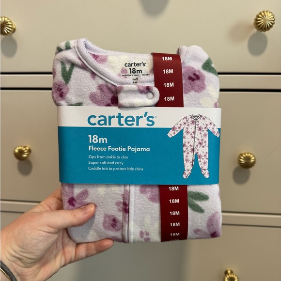 Carter's Other - CARTERS fleece footed pajamas